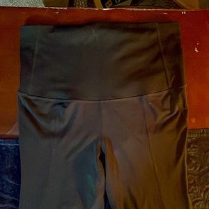 Gap Maternity Compression Leggings